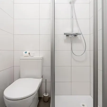 דירה Suite, Self Check-in By Hm גמונדן